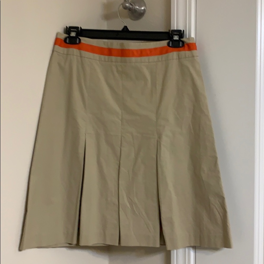 Pleated skirt